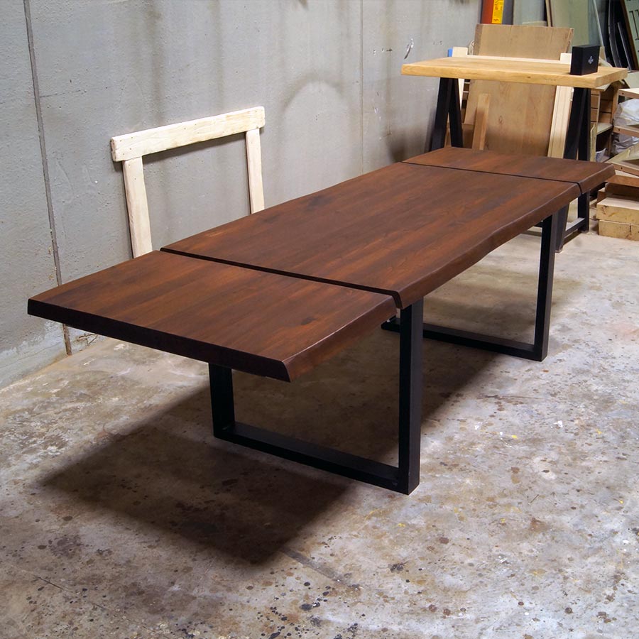 Tavoli allungabili in legno massello. Su misura e personalizzati.